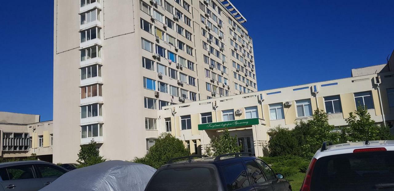 7 Days Apartments Апартаменты В Затоке Zatoka Esterno foto