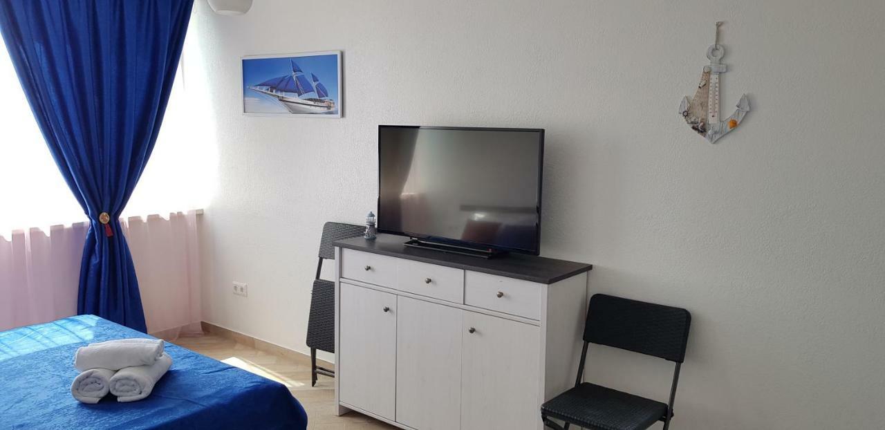 7 Days Apartments Апартаменты В Затоке Zatoka Esterno foto