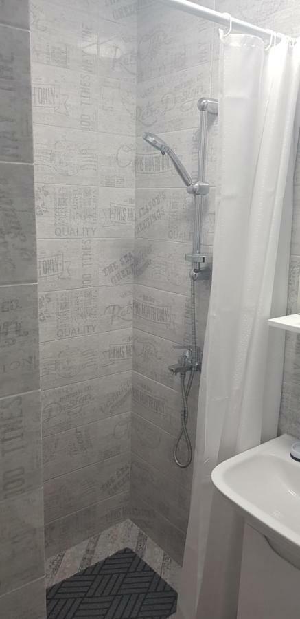 7 Days Apartments Апартаменты В Затоке Zatoka Esterno foto