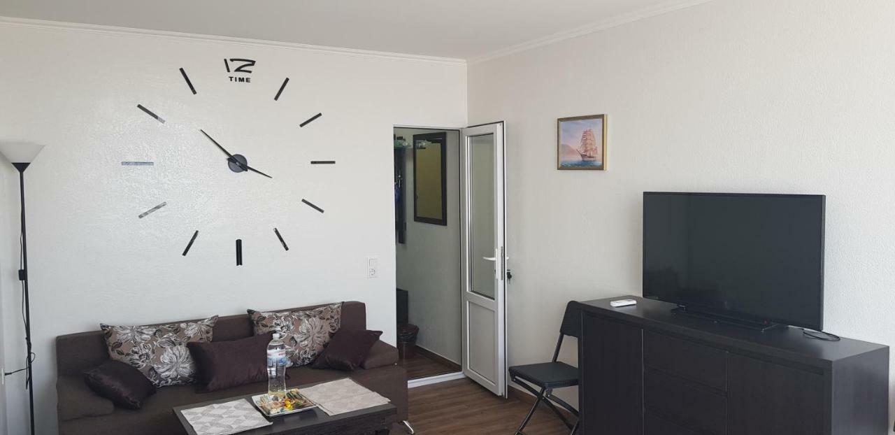 7 Days Apartments Апартаменты В Затоке Zatoka Esterno foto